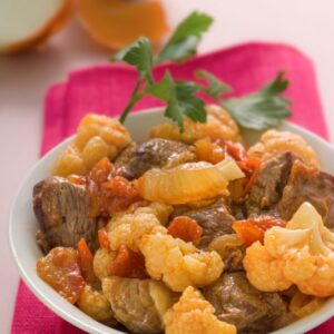 SPALLA DI AGNELLO CON CAVOLFORE - K1328