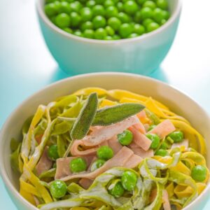 PAGLIA E FIENO CON PISELLI E PROSCIUTTO - K3500