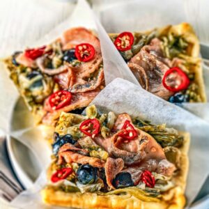 PIZZA ALLA SCAROLA, SPADA, ACCIUGHE E PEPERONCINO - 5609