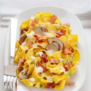 PAPPARDELLE CON PORCINI E SPECK - 2992