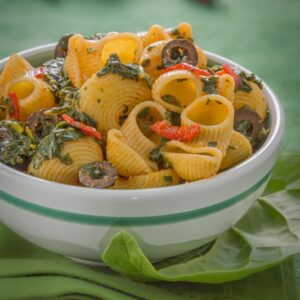 PIPE RIGATE CON BIETOLE E OLIVE - 3636