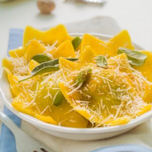 STELLE DI PASTA CON RICOTTA E SPINACI - 3771