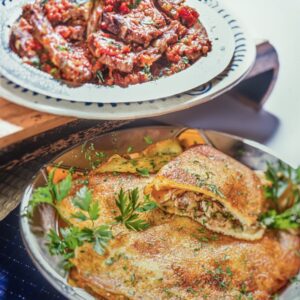 COSTOLETTE DI AGNELLO ALLA MENTA, SFOGLIATELLE AL TONNO - S33980 - 7821