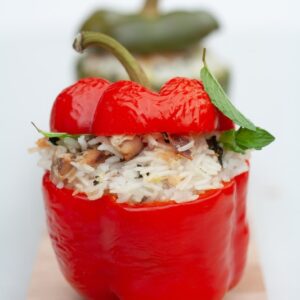 PEPERONI RIPIENI CON RISO BASMATI YOGURT CETRIOLI AGLIO SGOMBRO E MENTA - 1255