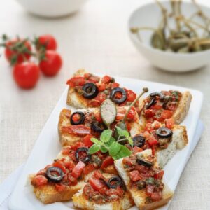 CROSTINI ALLA MEDITERRANEA - 0937