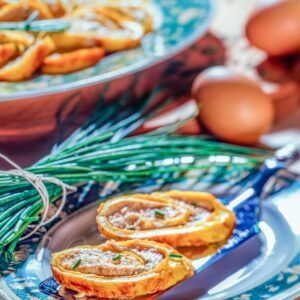 ROTOLO FARCITO AL TONNO ED ERBA CIPOLLINA - S64970 - 7650