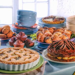 TAVOLATA CROCCHETTE SPECIALI TORTA DI BIETOLE ALLA PROVENZALE CIAMBELLA DI PANINI TORTA DI CIOCCOLATO E MELE CROSTATA A TRIANGOLI MUFFINS - S3501 - 2757