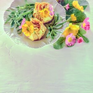 FAGOTTINI DI MELE E BRIE ALLA PRIMULA - S67930 - 4545
