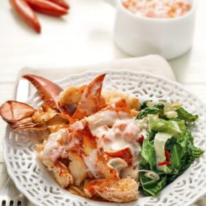 ASTICE CON VERZA E SALSA ALLO SCALOGNO