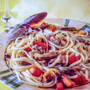 LINGUINE CON CARCIOFI COZZE E VONGOLE VERACI - 6290