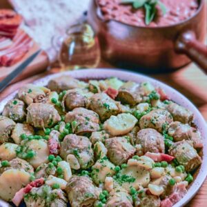 CUORI DI CARCIOFI CON PATATE ALLA RUSTICA, BORLOTTI AL VINO ROSSO - S 182840 - 9608