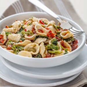 ORECCHIETTE CON LE CIME DI RAPE - PUGLIA - 1508