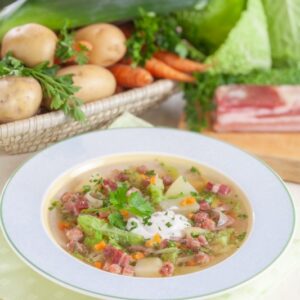 ZUPPA CON VERZA E SALSICCIA - 1338