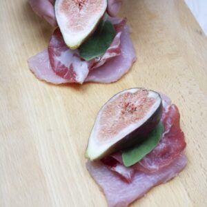 SALTIMBOCCA DI POLLO COPPA E FICHI - (Step 1)  - 0001