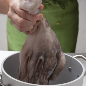 POLPO CON PATATE E FAVE - (Step 1) - 0001