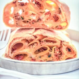 ROTOLO DI PASTA AL PESTO DI POMODORINI SECCHI - S 02050061 - 8375