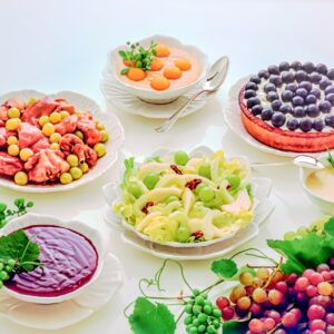 ZUPPA DI FRUTTA, CONIGLIO CON UVA BIANCA, INSALATA DI AUTUNNO, CROSTATA DI UVA NERA, SUGOLO DI UVA FRAGOLA – S152900 – 2212
