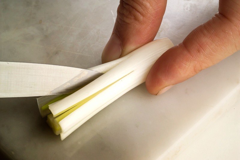 STEP 3 RICCIOLI DI CIPOLLOTTI - 2239 - immagine 1