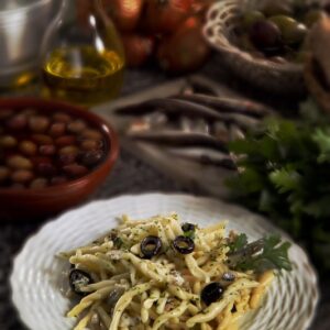 TROFIETTE CON ALICI FRESCHE E OLIVE - 3734