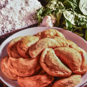 CRESCENTINE ALLA TOSCANA CON ERBE E UVETTA - A 21790 - 3948