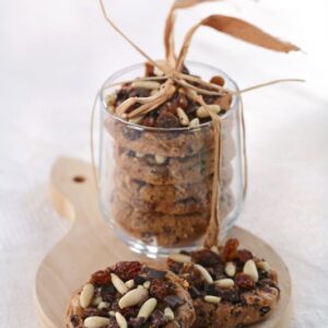 BISCOTTI AL CIOCCOLATO CON PINOLI E UVETTA - 4021