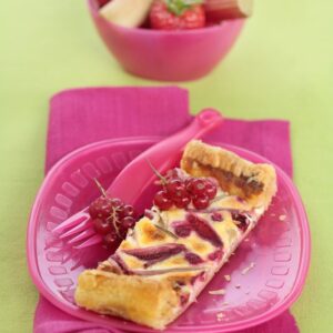 SFOGLIA TUTTA ROSSA CON CREMA AL MASCARPONE RABARBARO FRAGOLE RIBES - 4629