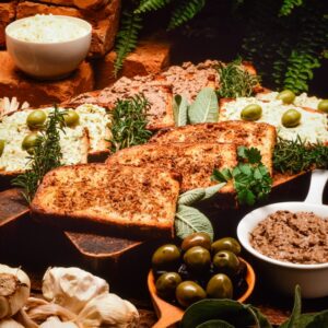 CROSTINI DI REGALIE ALLA PERUGINA, CROSTINI AL TARTUFO DI CECINA, CROSTINI AL FORMAGGIO E OLIVE - 4916