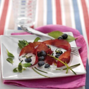 5756_BRESAOLA_CON_PANNA_ACIDA_MIRTILLI_ERBA_CIPOLLINA.JPG