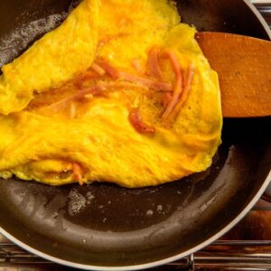 OMELETTE AL PROSCIUTTO (STEP 4)