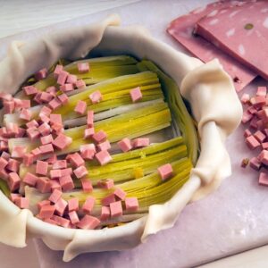 TORTA AI PORRI E MORTADELLA (Step 2) - K7977