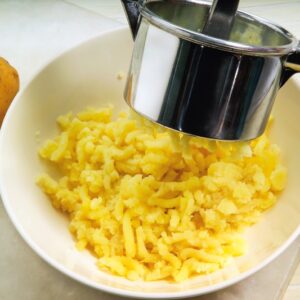 PANE DI PATATE ALLE ERBE (STEP 2)