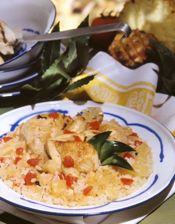 S_01_01_POLLO_CON_PINA1.JPG - S 01 01 POLLO CON PINA1
