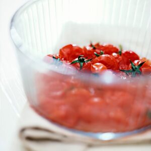 POMODORI - PIZZA-POMODORO, MOZZARELLA, FUNGHI, SCAMORZA, VERDURE GRIGLIATE