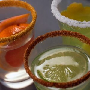 SALE SUI BICCHI - S 10 04 048