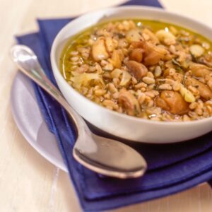 ZUPPA DI FARRO E CASTAGNE AL ROSMARINO - S 1603188 - 74482
