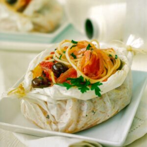 SPAGHETTI DI MARE AL CARTOCCIO - S 180218