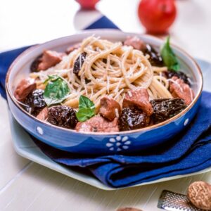 SPAGHETTINI E POLLO ALLE PRUGNE - S 18 02 201 - 75272