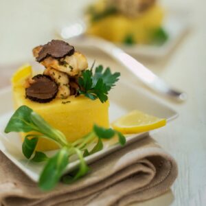 SCATOLINE DI POLENTA CON ANGUILLA AL TARTUFO - S 22 03 189 - 76592