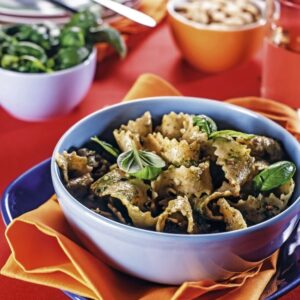 PAPPARDELLE AL PESTO CON MANDORLE E POMODORINI SECCHI - S 25 03 385 - 77647