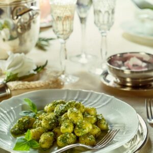 GNOCCHETTI CON SALSA PESTO - S2801