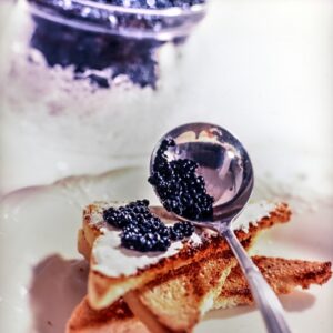 TARTINE CON CAVIALE NERO - S 0101713 - 5231