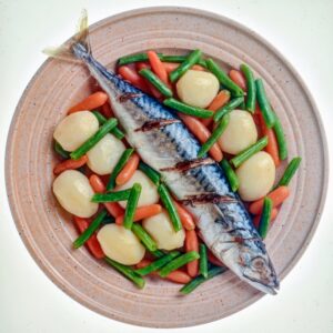 S 24960 SGOMBRO CON CONTORNO DI VERDURE COTTE