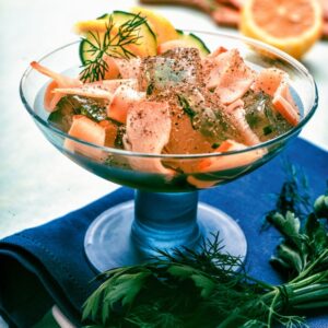 CUBOTTI DI GELATINA ALLE ERBE CON CARPACCIO DI PESCE SPADA AFFUMICATO - S 23041051 - 6308
