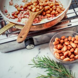 TAGLIATELLE CON VONGOLE, BACON E FAGIOLI (STEP 3) - S2504044 - 5590