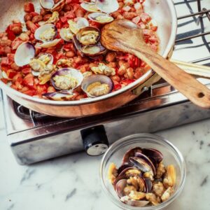 TAGLIATELLE CON VONGOLE, BACON E FAGIOLI (STEP 4) - S2504047 - 5591