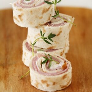 SPIRALI DI PROSCIUTTO DI PRAGA CHEVRE TIMO - 1225