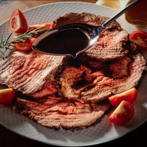 ROASTBEEF AL FORNO A FETTE CON SALSA - S43990