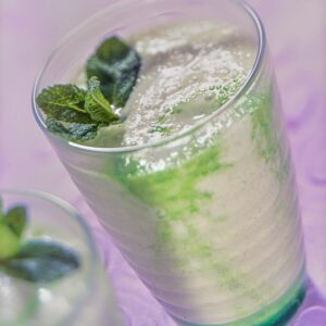 SMOOTHIE, BIANCO E VERDE - LATTE, YOGURT, MENTA - S 0304004