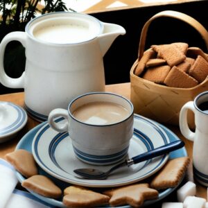 CAFFÈLATTE CON BISCOTTI GLASSATI - S259800 - 2752