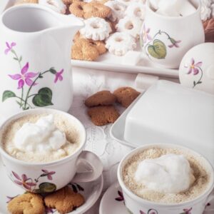 CAFFELATTE CON PANNA E BISCOTTI - S246790 - 2790